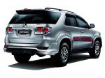 Toyota Fortuner Sportivo by TRD 2011 года